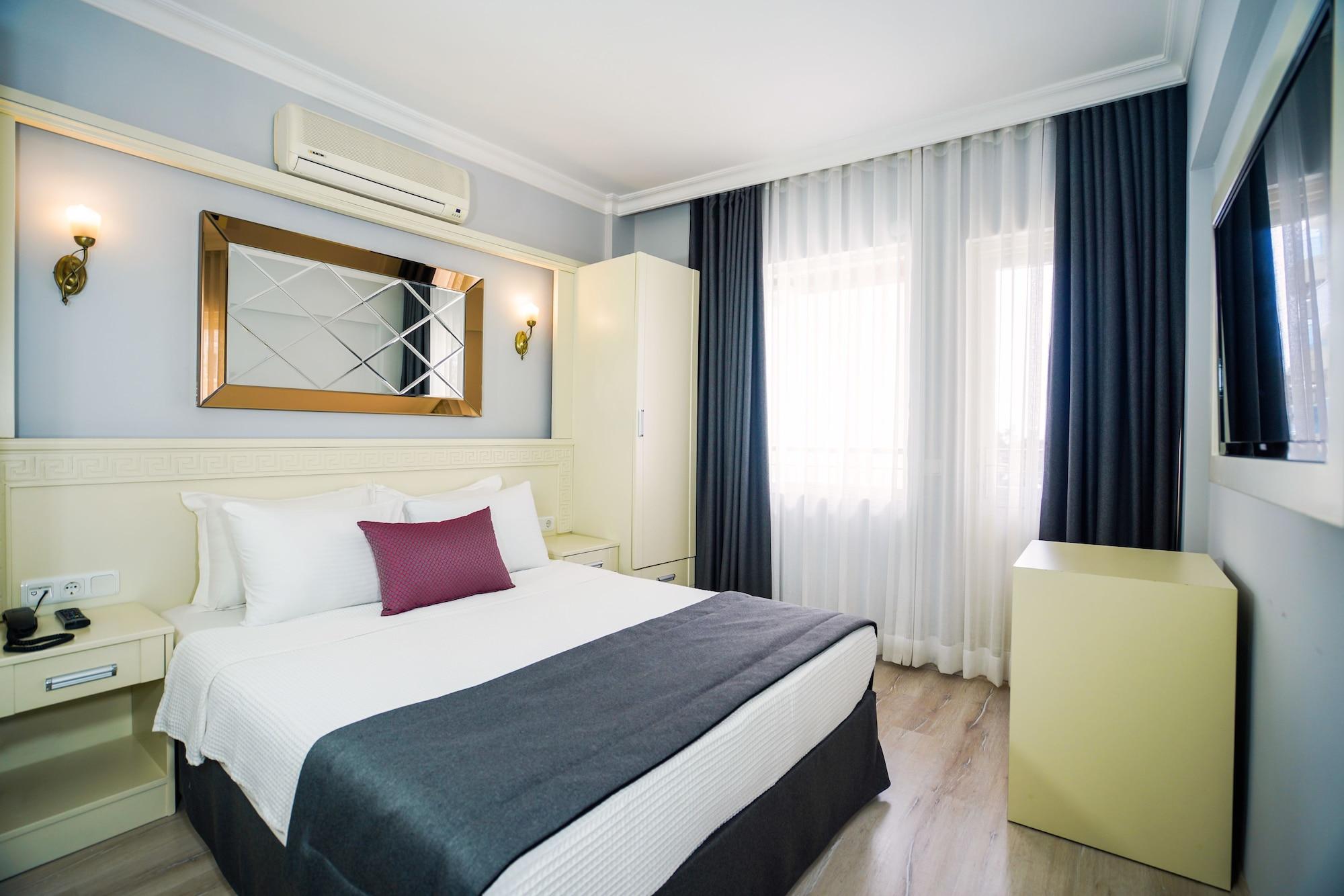 Seren Sari Hotel Marmaris Esterno foto