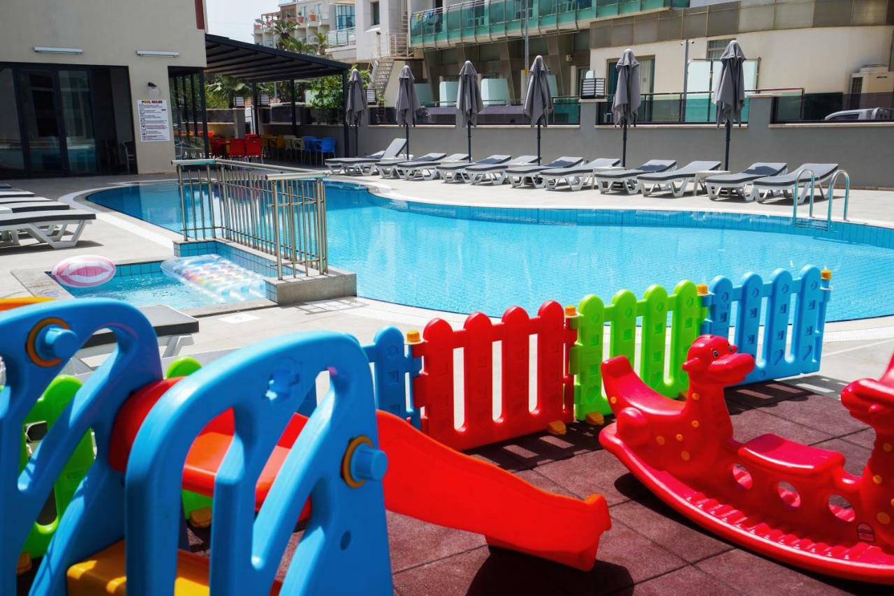 Seren Sari Hotel Marmaris Esterno foto